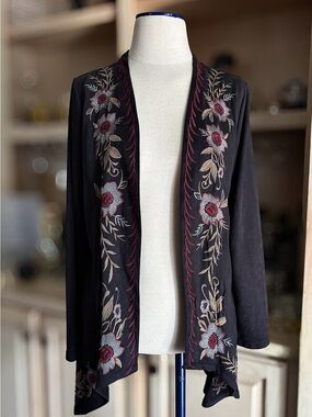 Monoreno Floral Embroidered Suede Cardigan In Charcoal/Black